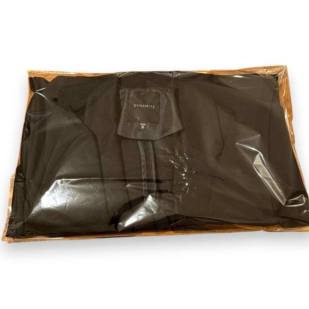 ✨Dynamite Black Open Blazer - XS | Good Condition✨ - Picture 14 of 15